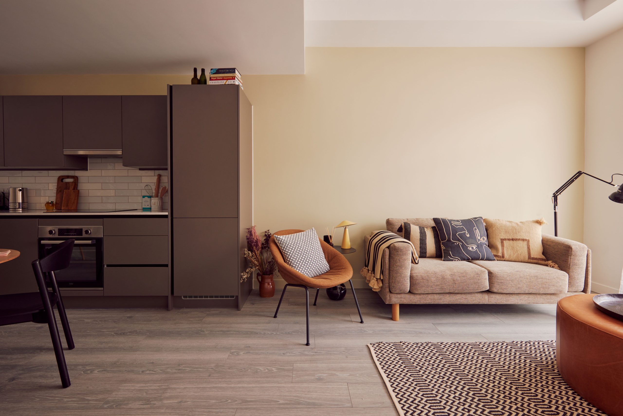 three-bed apartment in reading